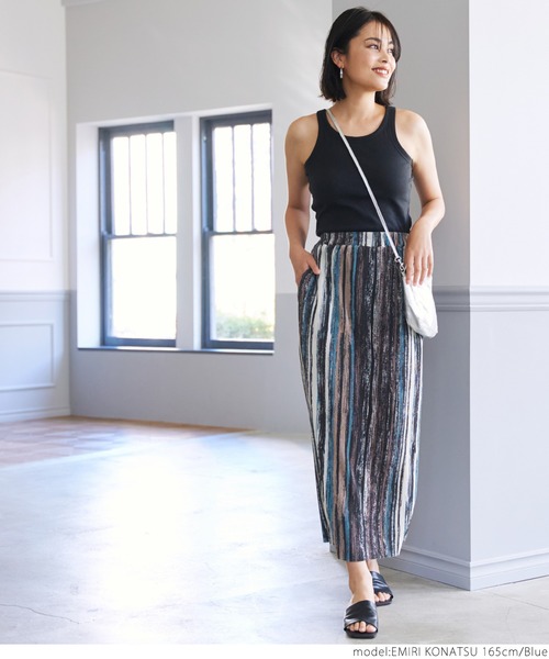 coca(coca)(コカ)の「細プリーツエスニックストライプ柄スカート(スカート・レディース・ブルー・ONE SIZE)」の2枚目の写真