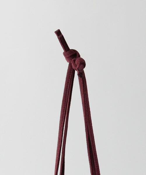 muller of yoshiokubo（ミュラーオブヨシオクボ）の「＜muller of yoshiokubo＞SADDLE フェイクスエード バッグ Ψ（ショルダーバッグ・レディース・ワインレッド・FREE）」の6枚目の写真