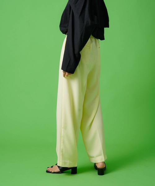 bohmal(ボマール)の「タックセンタープレスワイドストレートパンツ(スラックス・レディース・チェック/ピンク/イエロー・MEDIUM/SMALL/LARGE)」の10枚目の写真