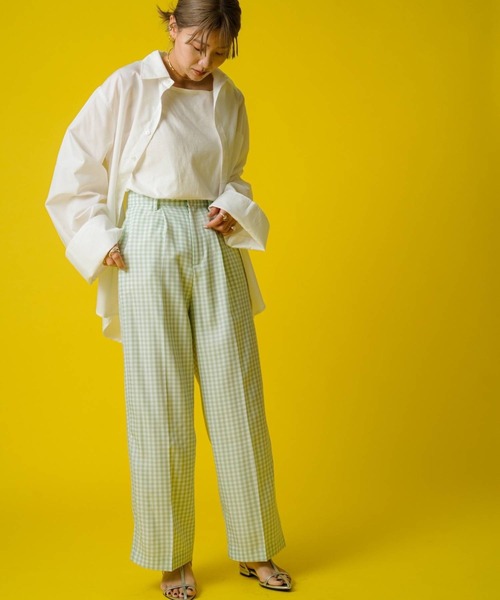 bohmal(ボマール)の「タックセンタープレスワイドストレートパンツ(スラックス・レディース・チェック/ピンク/イエロー・MEDIUM/SMALL/LARGE)」の15枚目の写真