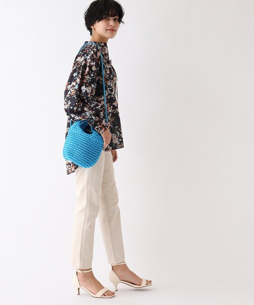 OPAQUE.CLIP（オペークドットクリップ）の「◆カラフルヤーンミニバッグ（ショルダーバッグ・レディース・ライトブルー/ブラック/ピンク系・00）」の4枚目の写真