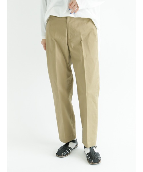 Lugnoncure（ルノンキュール）の「ツイルストレートパンツ（その他パンツ・レディース・ネイビー/ベージュ/カーキ・MEDIUM/LARGE）」の2枚目の写真