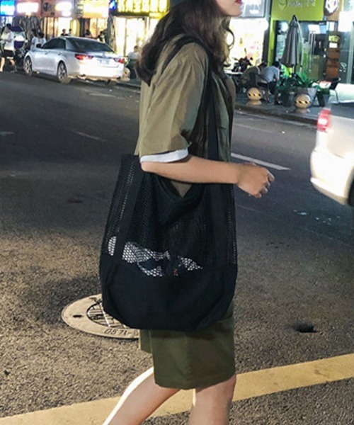 c.u.l(シーユーエル)の「【c.u.l】コットンメッシュトートバッグ cula374(トートバッグ・レディース・ブラック/ホワイト・FREE)」の8枚目の写真