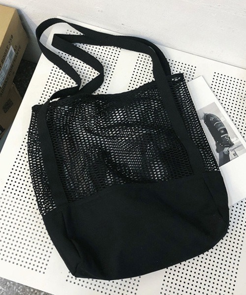 c.u.l(シーユーエル)の「【c.u.l】コットンメッシュトートバッグ cula374(トートバッグ・レディース・ブラック/ホワイト・FREE)」の13枚目の写真