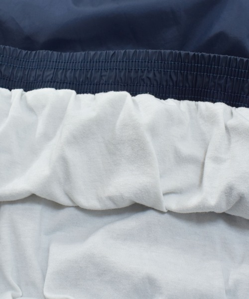 adidas(アディダス)の「【ヴィンテージ古着】adidas/アディダス プルオーバーナイロンジャケット(ナイロンジャケット・メンズ・ネイビー・LARGE)」の6枚目の写真