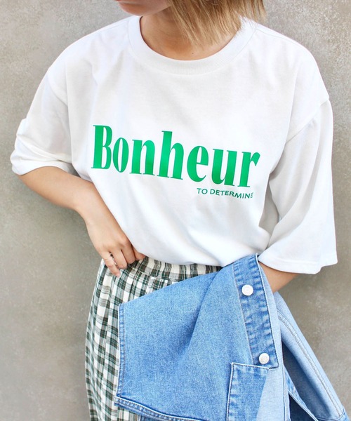 MLI'A(エムリア)の「アソートロゴTシャツ(Tシャツ/カットソー・レディース・ホワイト×グリーン/ホワイト×ブラック/ホワイト系その他6/ホワイト系8・M)」の1枚目の写真