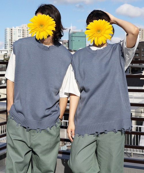 8(eight)(エイト)の「ダメージベスト(ベスト・メンズ・アイボリー/チャコール/グリーン/サックスブルー・MEDIUM/LARGE/X-LARGE)」の4枚目の写真