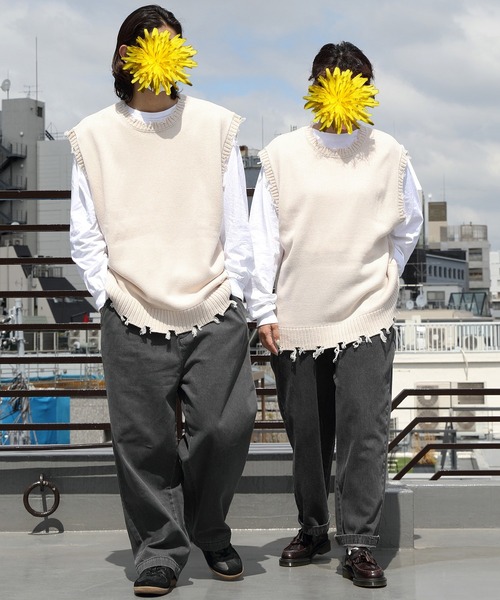 8(eight)(エイト)の「ダメージベスト(ベスト・メンズ・アイボリー/チャコール/グリーン/サックスブルー・MEDIUM/LARGE/X-LARGE)」の12枚目の写真