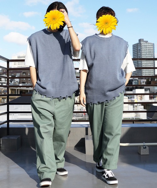 8(eight)(エイト)の「ダメージベスト(ベスト・メンズ・アイボリー/チャコール/グリーン/サックスブルー・MEDIUM/LARGE/X-LARGE)」の10枚目の写真