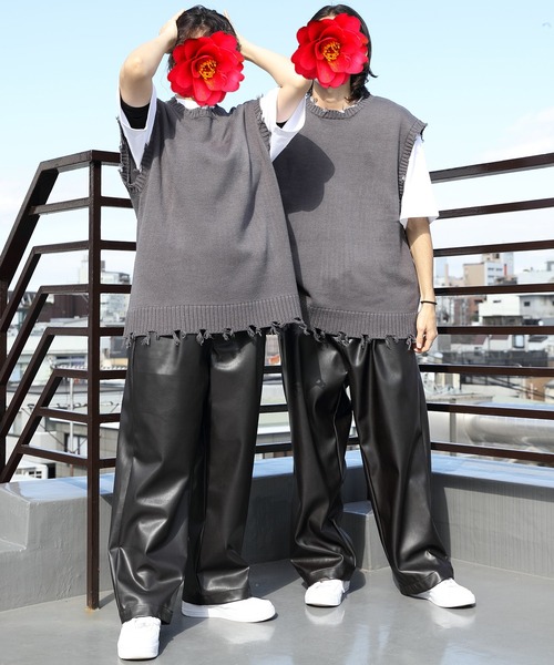 8(eight)(エイト)の「ダメージベスト(ベスト・メンズ・アイボリー/チャコール/グリーン/サックスブルー・MEDIUM/LARGE/X-LARGE)」の14枚目の写真