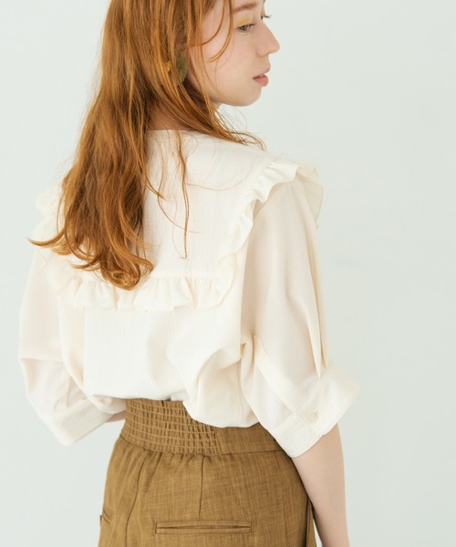 Crisp（クリスプ）の「ヨークフリルワッシャーブラウス（シャツ/ブラウス・レディース・ブルー/グリーン/アイボリー・FREE）」の8枚目の写真