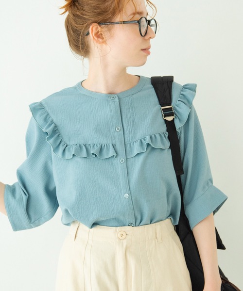 Crisp（クリスプ）の「ヨークフリルワッシャーブラウス（シャツ/ブラウス・レディース・ブルー/グリーン/アイボリー・FREE）」の15枚目の写真