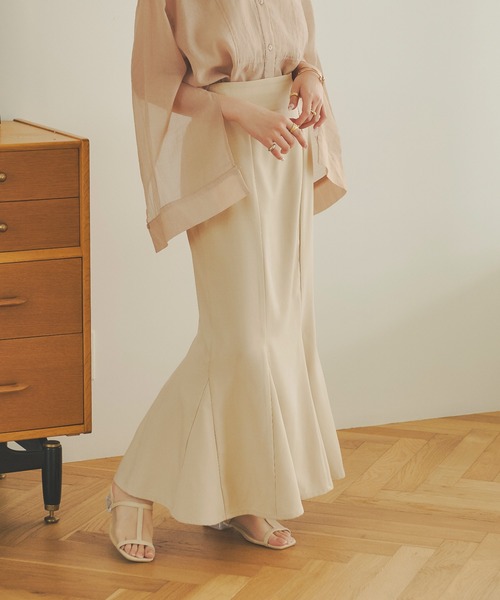 Ambre Neige(アンブルネージュ)の「パターンフレアマーメイドスカート/【WEB/EC限定商品】(スカート・レディース・ベージュ/アイボリー/ダークブラウン・SMALL/MEDIUM)」の13枚目の写真