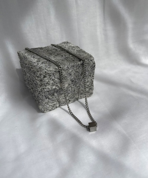 BROTHERHOOD(ブラザーフッド)の「【BROTHERHOOD】キューブ ネックレス(ネックレス・メンズ・ゴールド/シルバー・MEDIUM/SMALL/LARGE)」の19枚目の写真