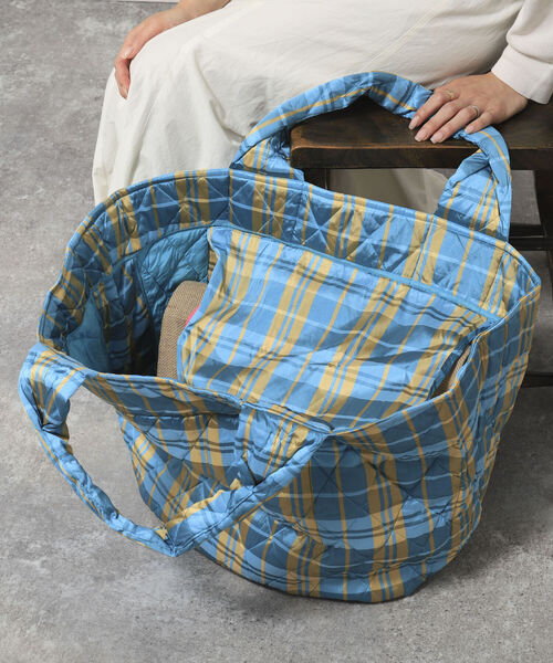 NE QUITTEZ PAS!（ヌキテパ）の「【ne Quittez pas/ ヌキテパ】◇【WEB限定】キルトバッグ（トートバッグ・レディース・レッド系その他/ブルー系その他・FREE）」の5枚目の写真