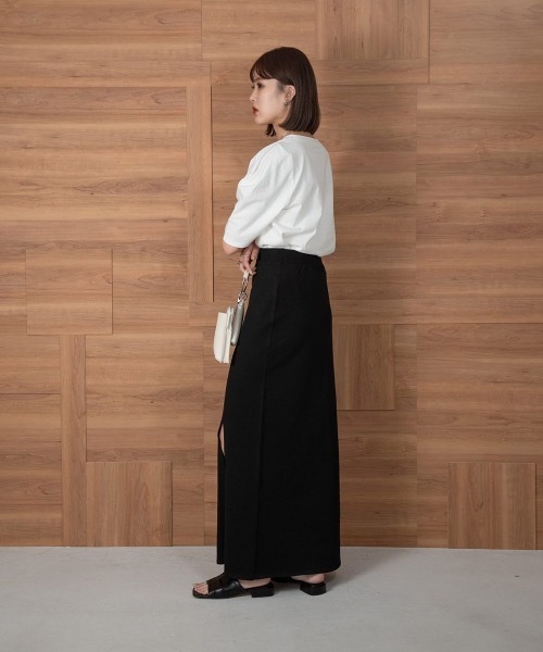 Amiur(エミレ)の「front slit long tight skirt(スカート・レディース・ブラック/グリーン/グレー系その他・FREE)」の14枚目の写真