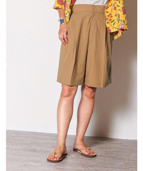 journal standard L'essage(ジャーナルスタンダードレサージュ)の「OUMIタイプライターショートパンツ(その他パンツ・レディース・キャメル/ネイビー・FREE)」の1枚目の写真