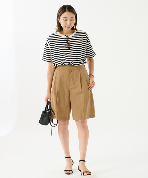 journal standard L'essage(ジャーナルスタンダードレサージュ)の「OUMIタイプライターショートパンツ(その他パンツ・レディース・キャメル/ネイビー・FREE)」の6枚目の写真
