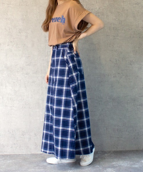 SELECT LEVERY（セレクトリベリー）の「綿麻チェックスカート（スカート・レディース・ベージュ/ネイビー/ブラック/ブラウン・LARGE/MEDIUM/SMALL/X-LARGE）」の2枚目の写真