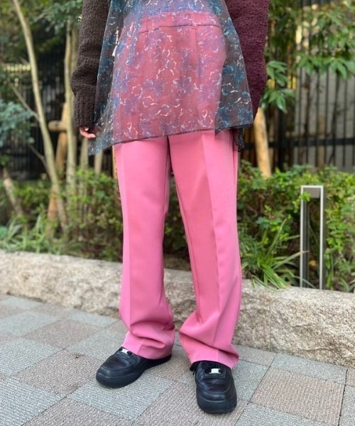 Ray BEAMS（レイビームス）の「Ray BEAMS / 1タック カラー パンツ（その他パンツ・レディース・ダークブラウン/レッド系その他/ケリー・1/0）」の3枚目の写真