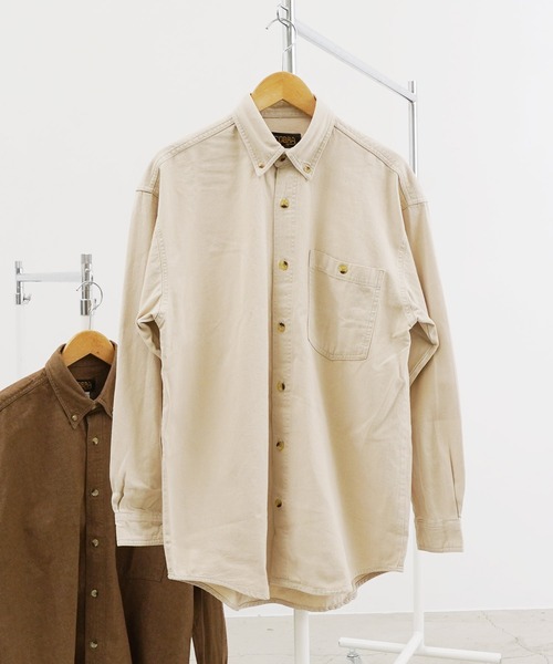 Lulu & Arnie(るるあんどあーにー)の「COBRA CAPS / コブラ キャップス heaby denim long sleeve 長袖シャツ(シャツ/ブラウス・メンズ・ブラック/ブラウン/ダークグリーン/インディゴブルー/アイボリー・MEDIUM/LARGE)」の2枚目の写真