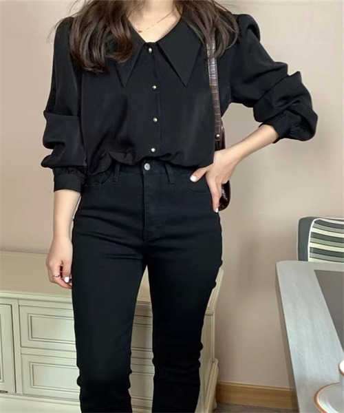 FREE STYLISTS(フリー スタイリスト)の「ゴールドボタンドレスシャツ(シャツ/ブラウス・レディース・ブラック/ホワイト・M/XL/S/L)」の12枚目の写真