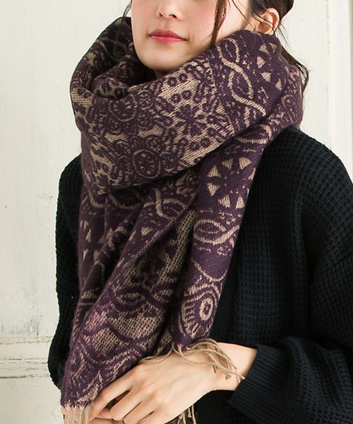 QUEENHEAD(クイーンヘッド)の「大判アンティークストールマフラー(マフラー・レディース・ブラック系/ベージュ系/パープル系/グレー系/ブラウン系/ブルー系・FREE)」の6枚目の写真