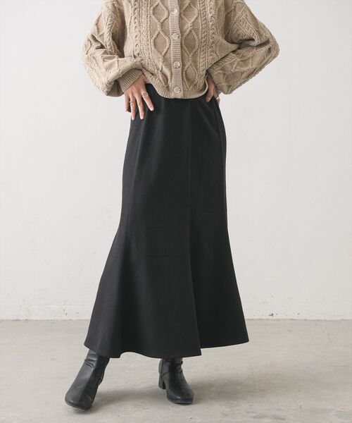 RETRO GIRL（レトロガール）の「ハイウエストマーメイドSK（スカート・レディース・ブラック/ブラウン/グリーン/ナチュラル・FREE）」の2枚目の写真