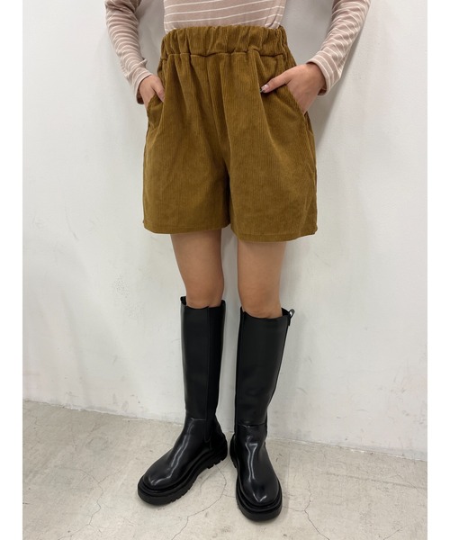PHILLY(フィリー)の「コーデュロイショートパンツ(その他パンツ・レディース・ブラウン/アイボリー/ブラック・FREE)」の10枚目の写真