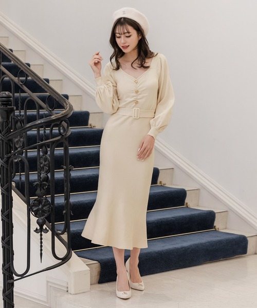Julia Boutique（ジュリアブティック）の「ハートネックマーメイドニットワンピース/22646（ワンピース・レディース・ベージュ/アイボリー/ブラック/ピンク・ONE）」の5枚目の写真