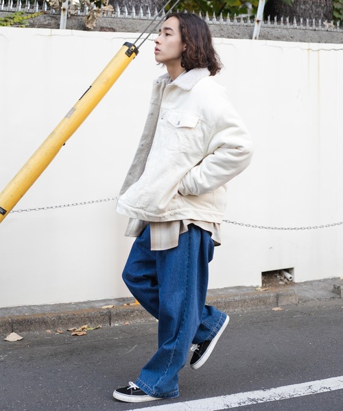 WEGO（ウィゴー）の「WEGO/コーデュロイ ボアBIGジャケット（ブルゾン・メンズ・アイボリー/ブラック・FREE）」の3枚目の写真