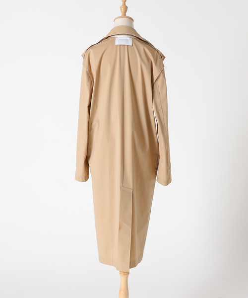 HARRIS WHARF LONDON(ハリスワーフロンドン)の「【HARRIS WHARF LONDON】Women dropped shoulder mac:トレンチコート(トレンチコート・レディース・キャメル・40)」の18枚目の写真