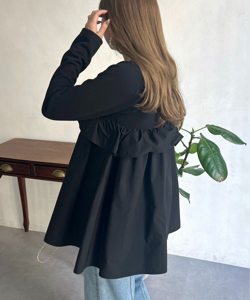 prose verse（プロズヴェール）の「フリルギャザーペプラムトップス（Tシャツ/カットソー・レディース・ブラック/オフホワイト・MEDIUM）」の4枚目の写真