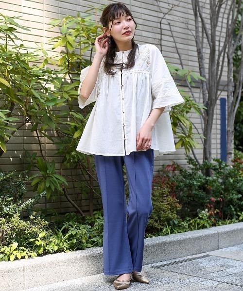 チチカカ(チチカカ)の「ポンチセンタータックパンツ(その他パンツ・レディース・ベージュ/ブルー/ブラック・MEDIUM/LARGE)」の8枚目の写真