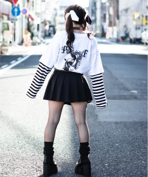 JOHN'S CLOSET（ジョンズクローゼット）の「【13】袖ボーダー フェイクレイヤードロンT（Tシャツ/カットソー・メンズ・ブラック/ホワイト・MEDIUM/LARGE）」の8枚目の写真