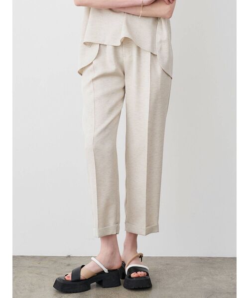 ELENDEEK（エレンディーク）の「ハイウエストコンシャスタックパンツ【セットアップ可能】（その他パンツ・レディース・ピンク/ベージュ/ブラック・01/02）」の3枚目の写真