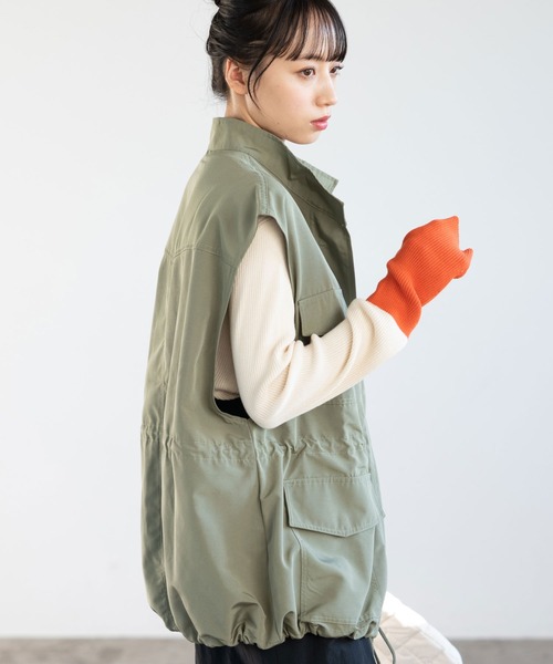 GeeRA（ジーラ）の「ミリタリーデザインベスト（ベスト・レディース・カーキ/ブラック/アイボリー・LARGE/MEDIUM）」の14枚目の写真
