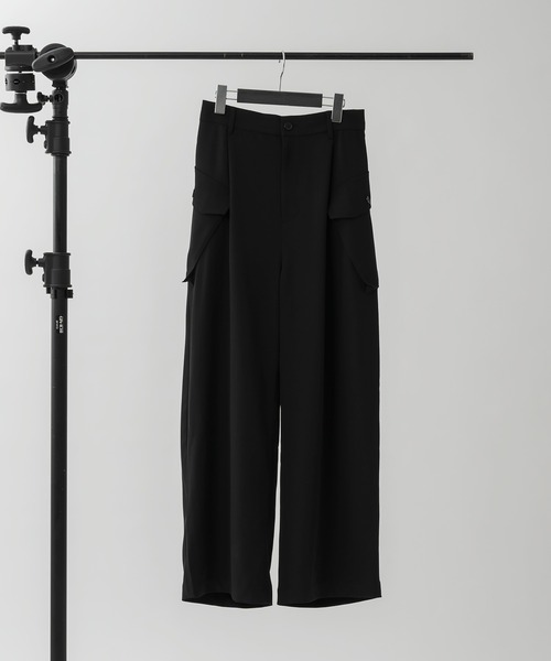 Adoon plain（アドーンプレーン）の「【Adoon plain】ビッグポケットカーゴパンツ（カーゴパンツ・メンズ・ブラック/グレー・MEDIUM/LARGE）」の15枚目の写真