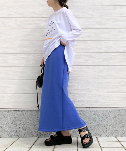 Q（キュー）の「ダンボールタイトスカート（スカート・レディース・ブルー/ブラック/グレイッシュベージュ・MEDIUM）」の18枚目の写真