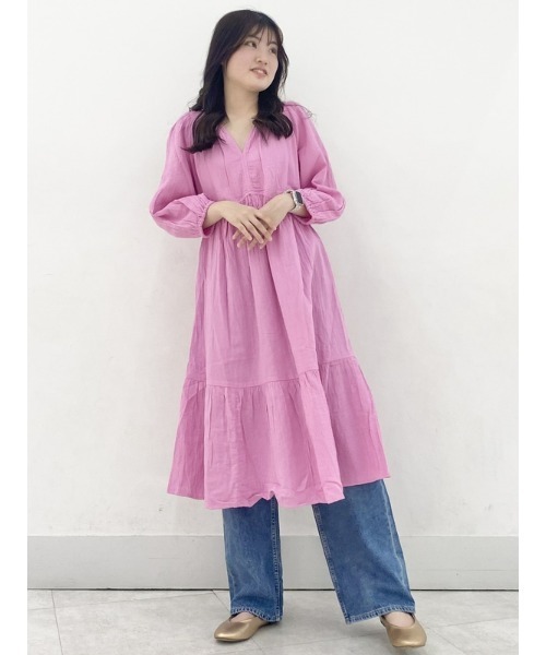 GAP（ギャップ）の「ガーゼ スプリットネック ミディワンピース（ワンピース・レディース・ピンク/ブラック・XS/S/M/L/XXS）」の15枚目の写真