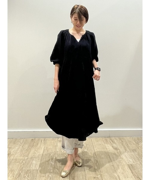 GAP（ギャップ）の「ガーゼ スプリットネック ミディワンピース（ワンピース・レディース・ピンク/ブラック・XS/S/M/L/XXS）」の18枚目の写真