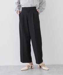 タックワイドパンツ