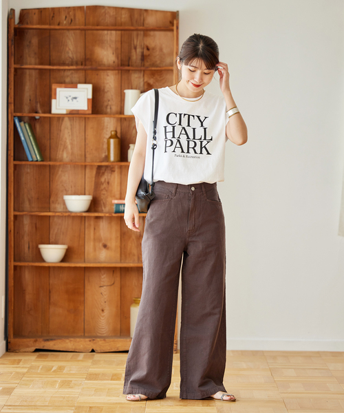 JOURNAL STANDARD（ジャーナルスタンダード）の「NYCノースリーブ（Tシャツ/カットソー・レディース・ホワイト/ブラック・FREE）」の17枚目の写真