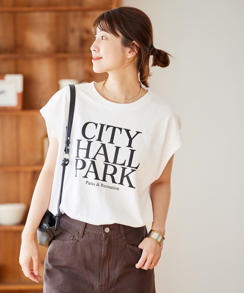 JOURNAL STANDARD（ジャーナルスタンダード）の「NYCノースリーブ（Tシャツ/カットソー・レディース・ホワイト/ブラック・FREE）」の20枚目の写真