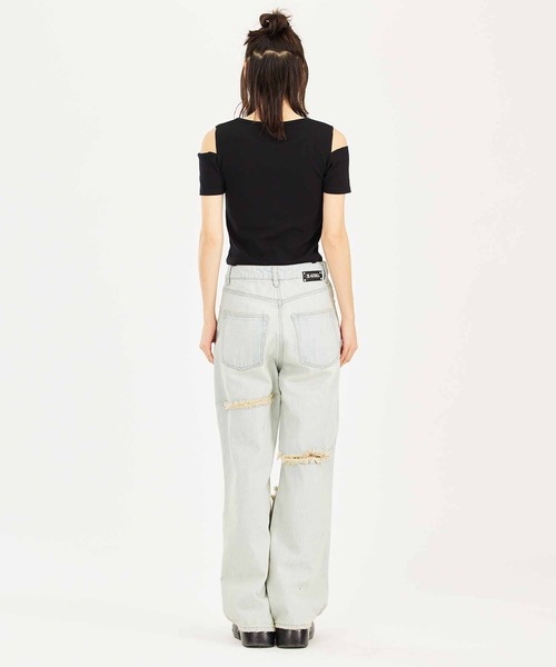 X-girl(エックスガール)の「CUT OUT SHOULDER S/S TOP(Tシャツ/カットソー・レディース・ホワイト/ブラック/ネイビー・M/S)」の18枚目の写真