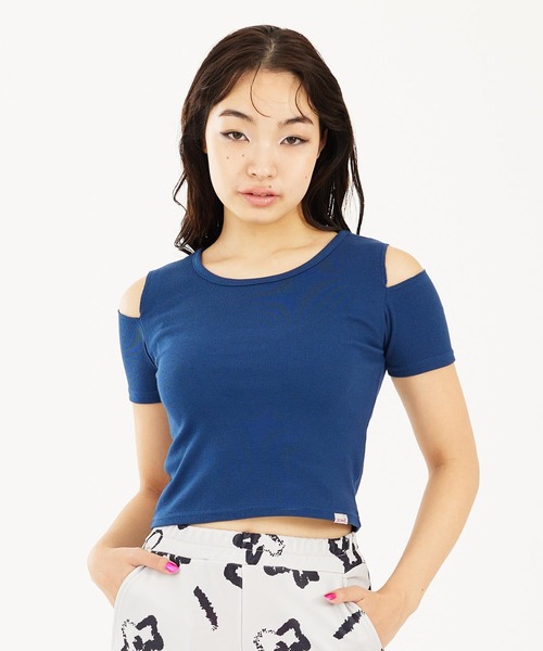 X-girl(エックスガール)の「CUT OUT SHOULDER S/S TOP(Tシャツ/カットソー・レディース・ホワイト/ブラック/ネイビー・M/S)」の15枚目の写真