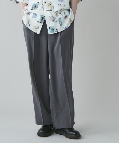 LUCY（ルーシー）の「LUCY/【セットアップ対応】トロミ ベルト付きワイドスラックス（スラックス・メンズ・ブラック/ダークグレー/ブルー系その他/パープル/ダークブラウン・MEDIUM/LARGE）」の3枚目の写真