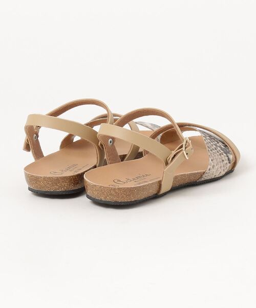 PLAKTON（プラクトン）の「【PLAKTON】別注クロスストラップサンダル（サンダル・レディース・ベージュ/ブラック・S/M/L）」の17枚目の写真