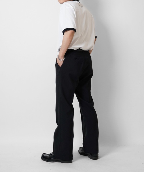 Confirm（コンファーム）の「センタープレス ベーシックスラックスパンツ コックパンツ（スラックス・メンズ・ブラック/ブラック系その他・S/LL/L/M）」の15枚目の写真