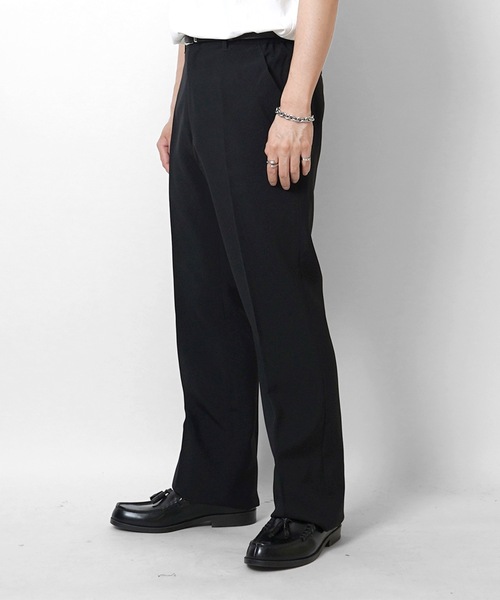 Confirm（コンファーム）の「センタープレス ベーシックスラックスパンツ コックパンツ（スラックス・メンズ・ブラック/ブラック系その他・S/LL/L/M）」の6枚目の写真